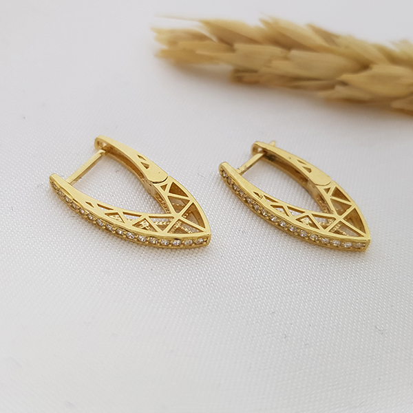Brinco Argola Design V Ouro 18k Zircônia