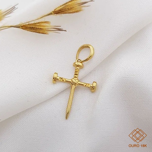 Pingente Cruz Prego Ouro 18k