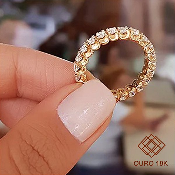 Aparador Ouro 18k Brilhante Moissanite 2,3 Cts