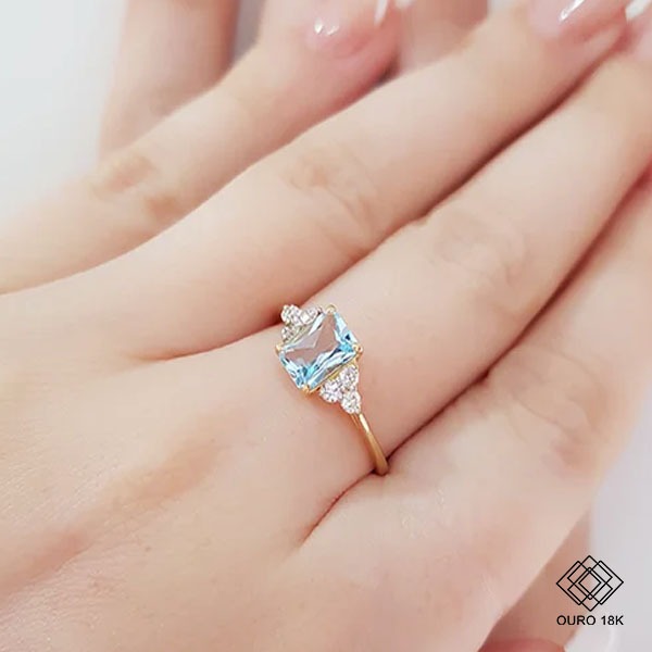 Anel Solitário Ouro 18k Topázio