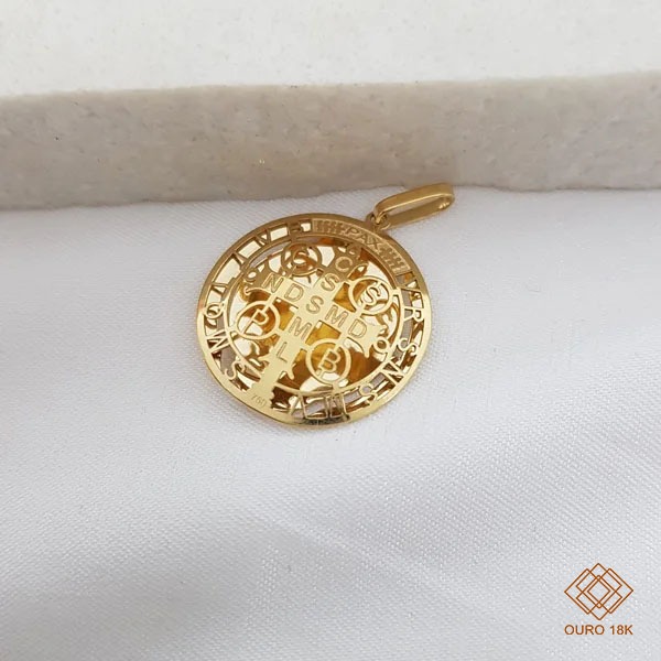Pingente São Bento Ouro 18k