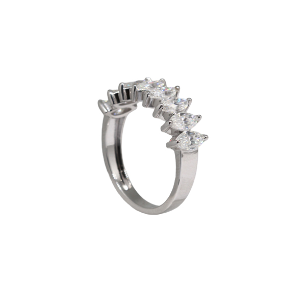 Anel Navetes Ouro Branco 18k Moissanite