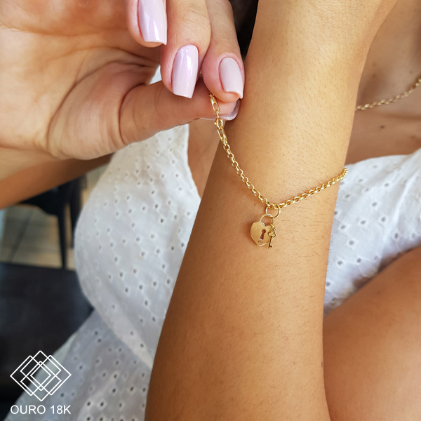 Pulseira Elo Português Pingente Coração Com Chave Ouro 18k