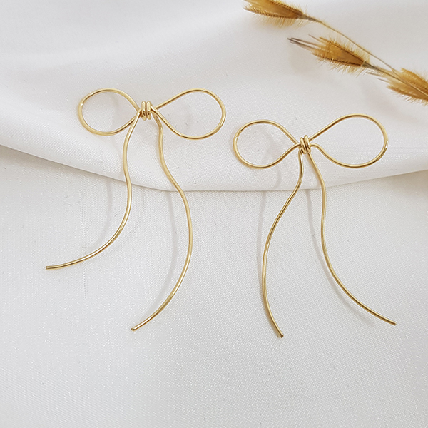 Brinco Anzol Laço Ouro 18k