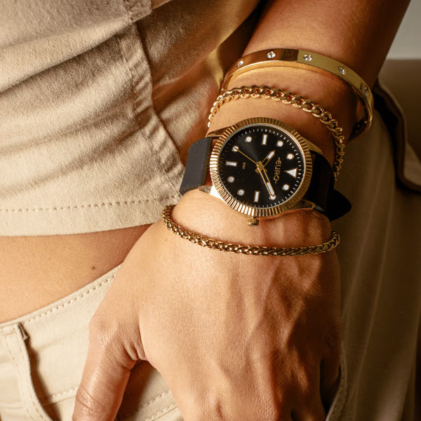 Kit Relógio Euro Feminino Soul Dourado Eu2035yxm/k5d