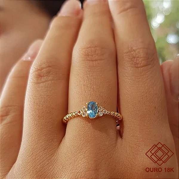 Anel Solitário Topázio Ouro 18k