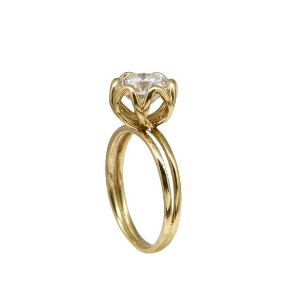Anel Solitário Flor Ouro 18k e Moissanite 9mm