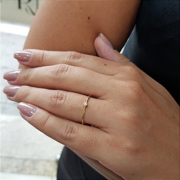 Anel Solitário Ouro 18k Diamante 4pts