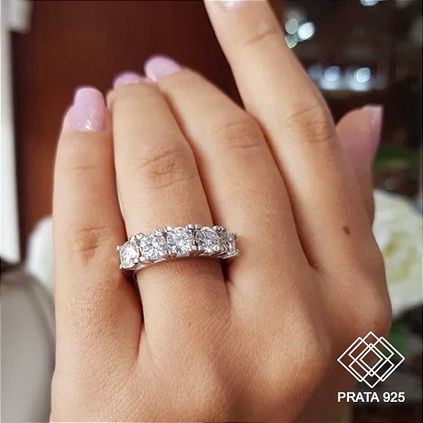 Anel Meia Aliança Prata 925 Moissanite