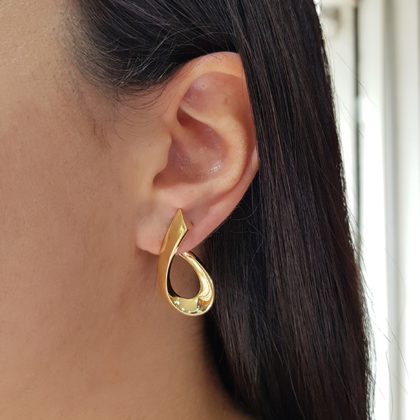 Brinco Bold Curvas Ouro 18k