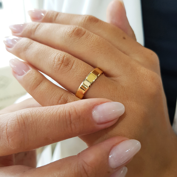 1 Aliança Casamento Ouro 10k