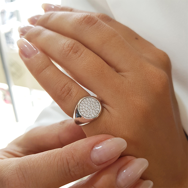 Anel Dedinho em Prata 925 Zircônias