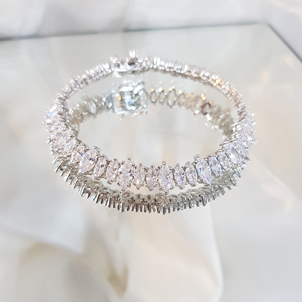Pulseira Riviera Navetes em Prata 925 Zircônia