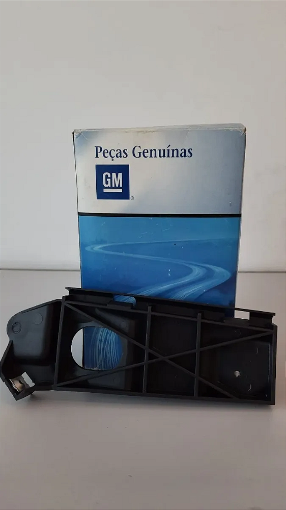 Retentor Guia Do Parachoque Dianteiro Direito Novo Corsa Gm