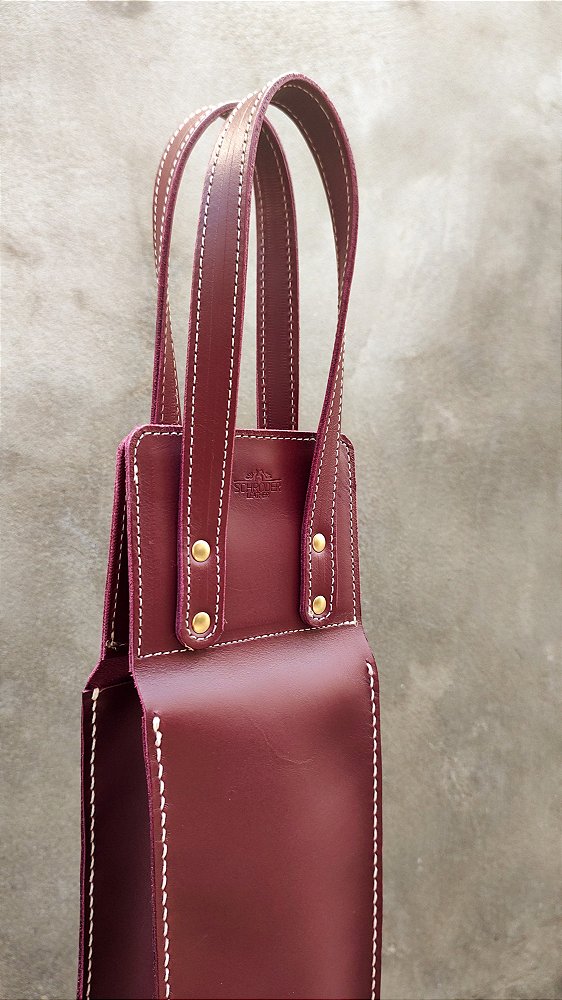 Porta Vinho Em Couro Schroder