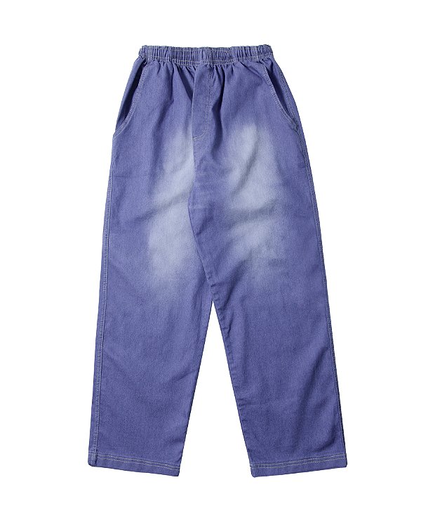 CALÇA BALÃO EM JEANS COM LAVAGEM