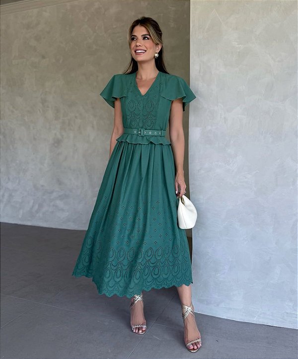 Vestido Voil Bordado com Cinto