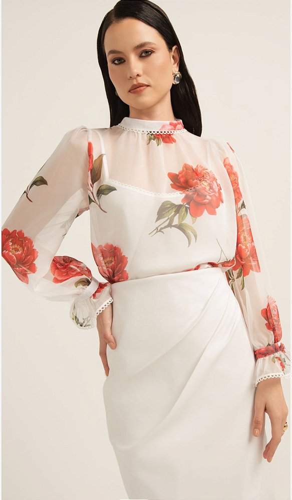 Blusa em Chiffon com Mangas Bufantes Floral
