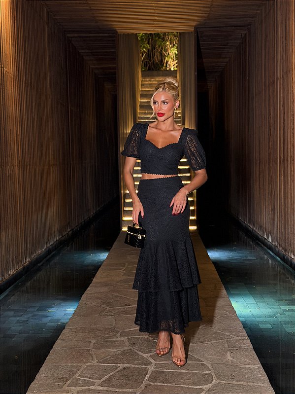 Conjunto Blusa Bufante e Saia Midi Sereia