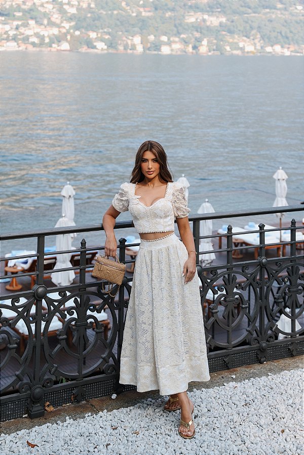 Conjunto Top e Saia Midi Bordado