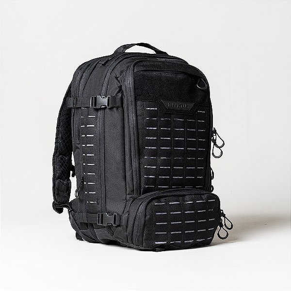 Mochila Giant PRETA Invictus