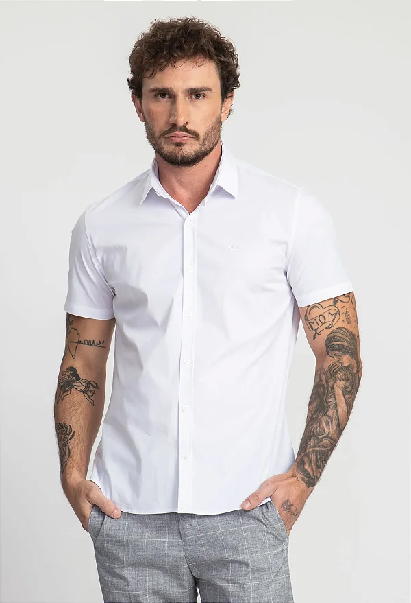 Camisa Manga Curta Slim Tricoline c/ Elastano Liso