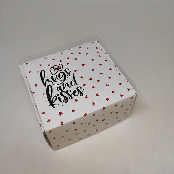 10un. Caixa 04 doces Basculante - Hugs and Kisses