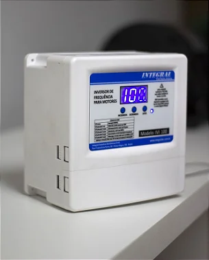 Inversor de Frequência Industrial 3CV - Modelo IVI 100 10A
