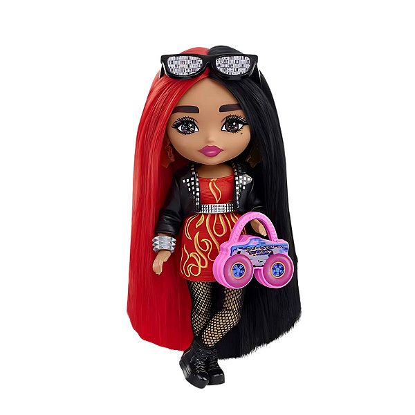Barbie® Extra Minis™ Boneca Vestido Chama com Cabelos Ruivos e Preto