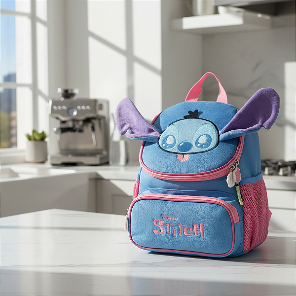 Lancheira Escolar Juvenil Média Pelúcia e Orelhas 3D Stitch com Bolso Azul - Luxcel