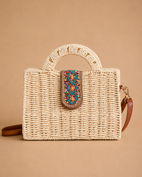 Bolsa de Palha com Detalhe em Pedrarias
