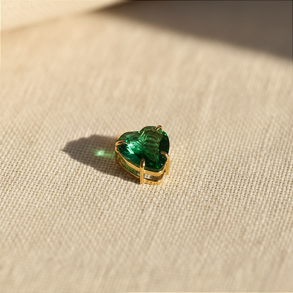 Pingente Ouro 18k Ponto de Luz Coração 6mm Zircônia Verde Esmeralda