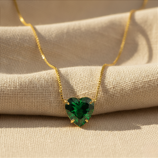 Pingente Ouro 18k Ponto de Luz Coração 6mm Zircônia Verde Esmeralda