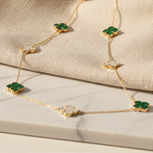 Colar Ouro 18k com 9 Trevos Madrepérola & Malaquita