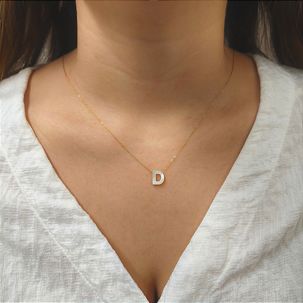 Colar Ouro 18k Letra "D" Madrepérola na Corrente Zeta