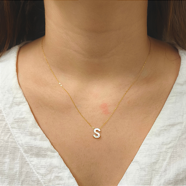 Colar Ouro 18k Letra "S" Madrepérola na Corrente Zeta