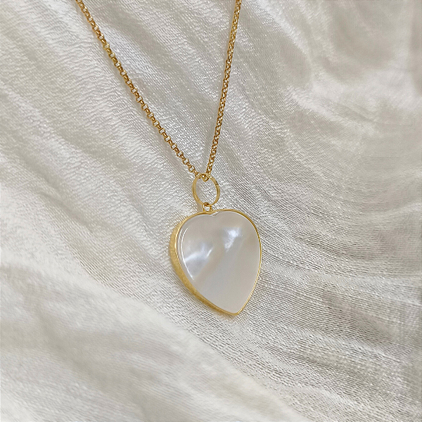 Pingente Ouro 18K Coração Madrepérola 15mm