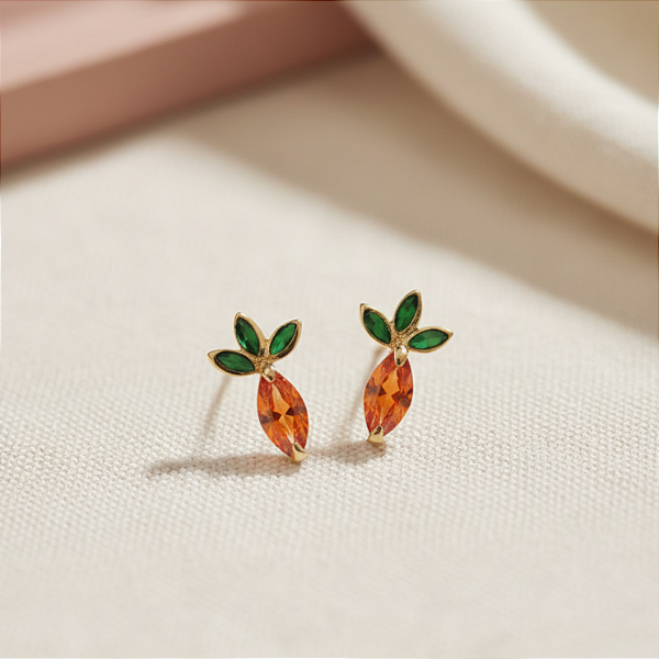 Brinco Cenourinha em Ouro 18k