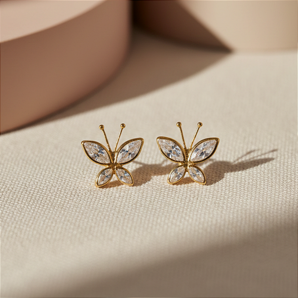 Brinco Borboleta Branca em Ouro 18k