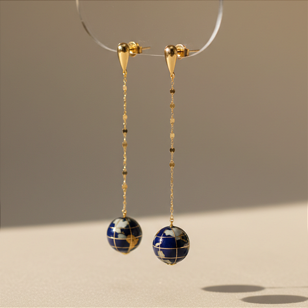 Brinco Mundi em Ouro 18k