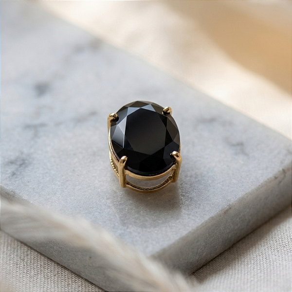 Pingente Ouro 18k Ponto de Luz Oval 6x8mm Ônix Natural