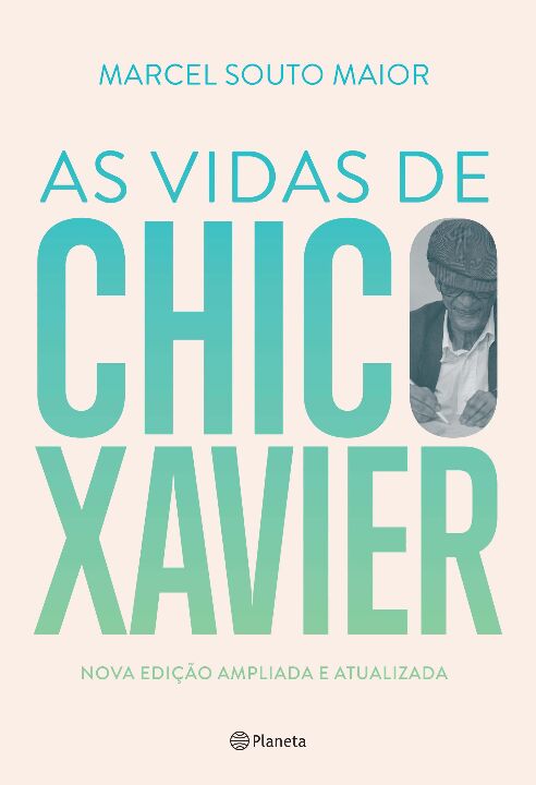Livro As vidas de Chico Xavier