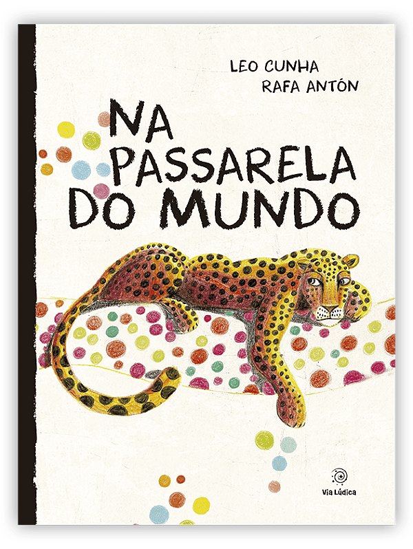 Livro Na Passarela Do Mundo