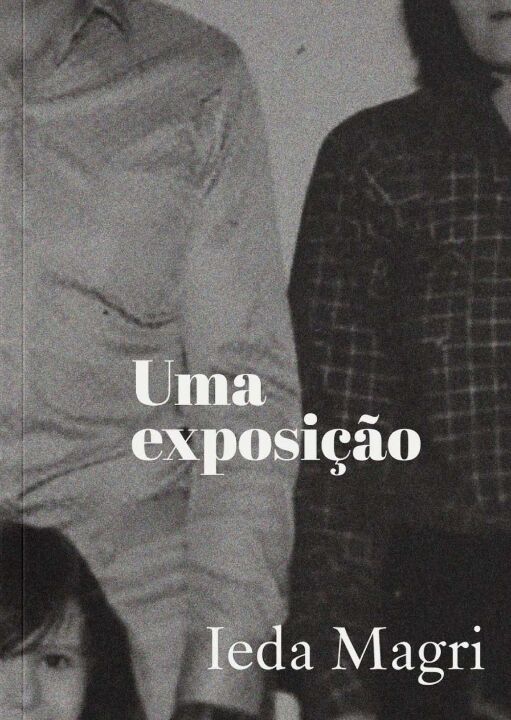 Livro Uma exposição