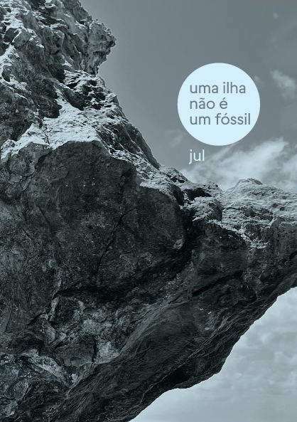 Livro uma ilha não é um fóssil