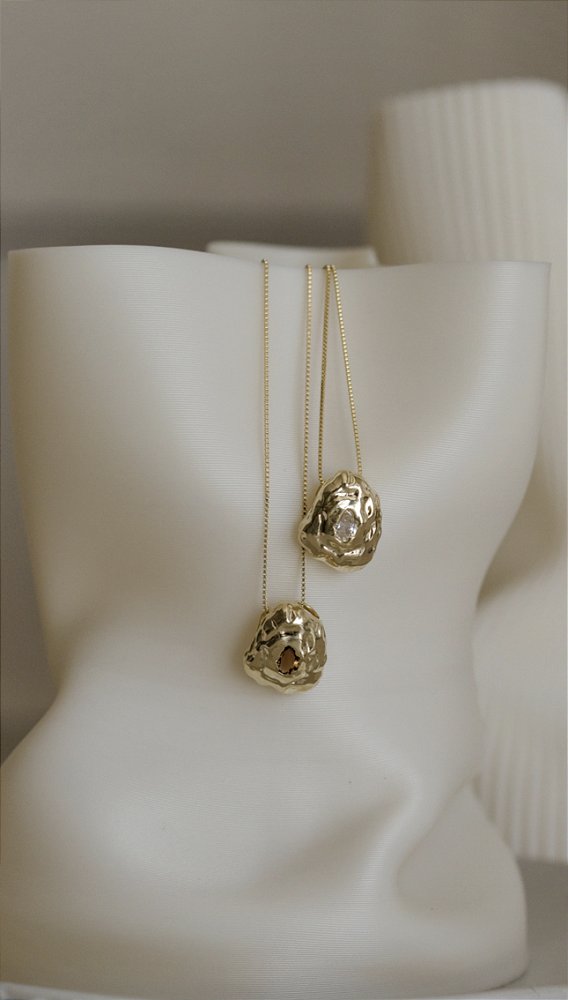 Colar Organic Longo com Zirconia