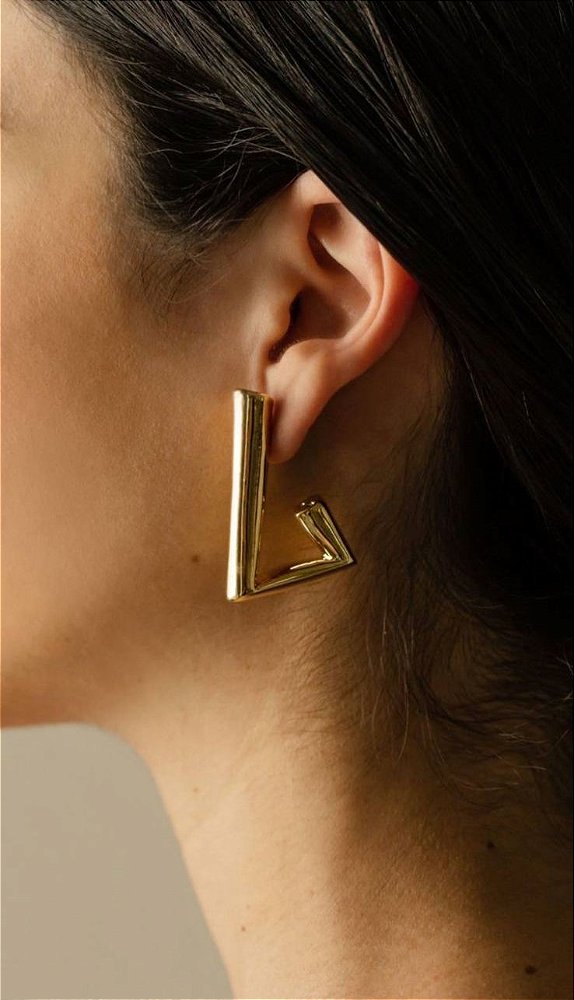 Brinco Argola J Eletroformação