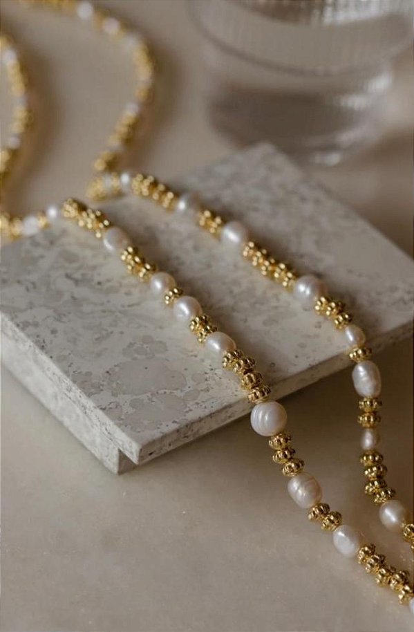 Colar Pérolas Vanusa