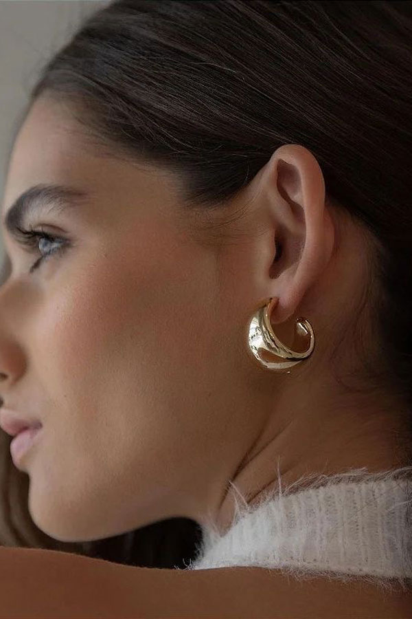 Brinco Argola de Eletroformação insp Hailey Bieber