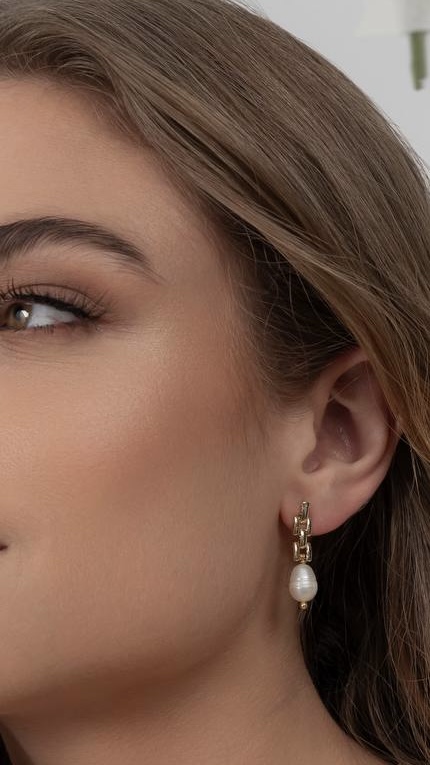 Brinco de Malha com Pérola Natural